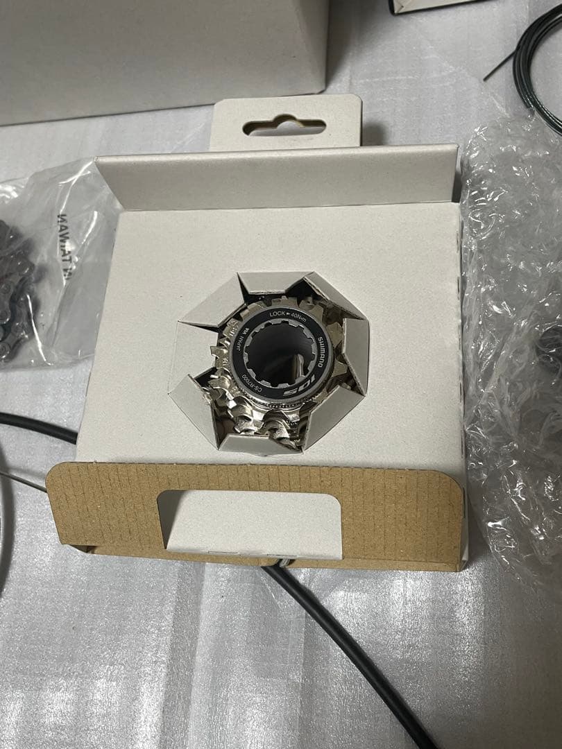 【新品】R7000 105 グループセット　stiのみ使用歴あり