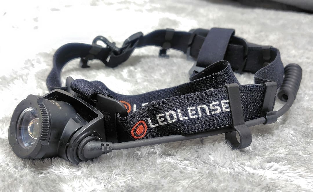 【LEDLENSER】レッドレンザー　H7R　CORE　ヘッドランプ