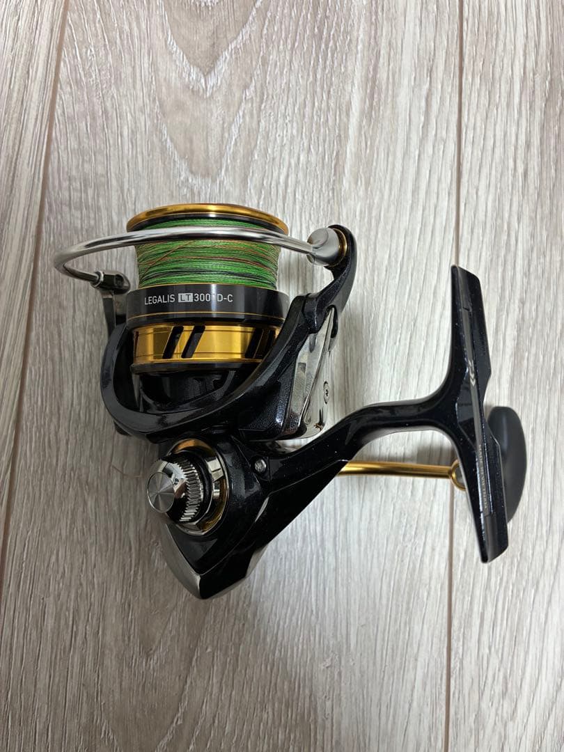 Daiwa LEGALIS LT 3000D-C スピニングリール