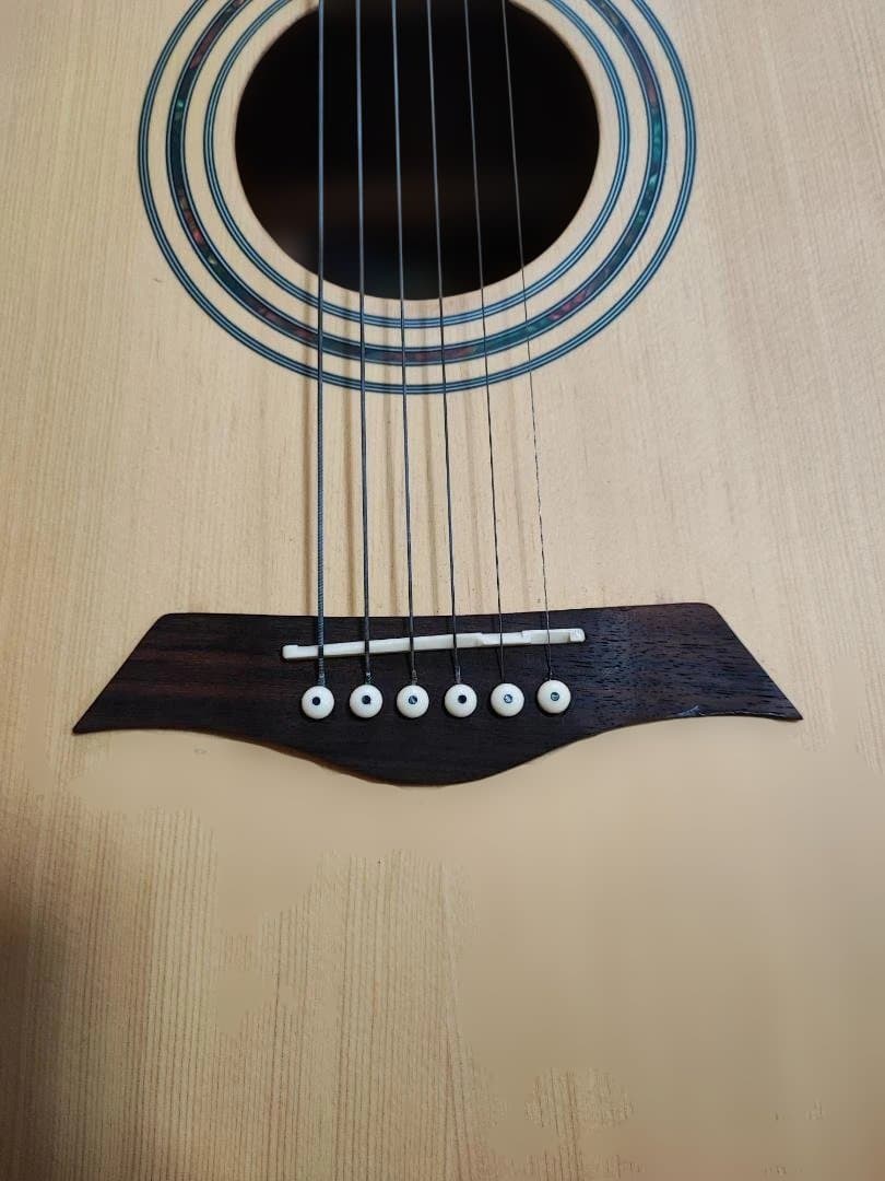 Elioth B305NS　アコースティックギター
