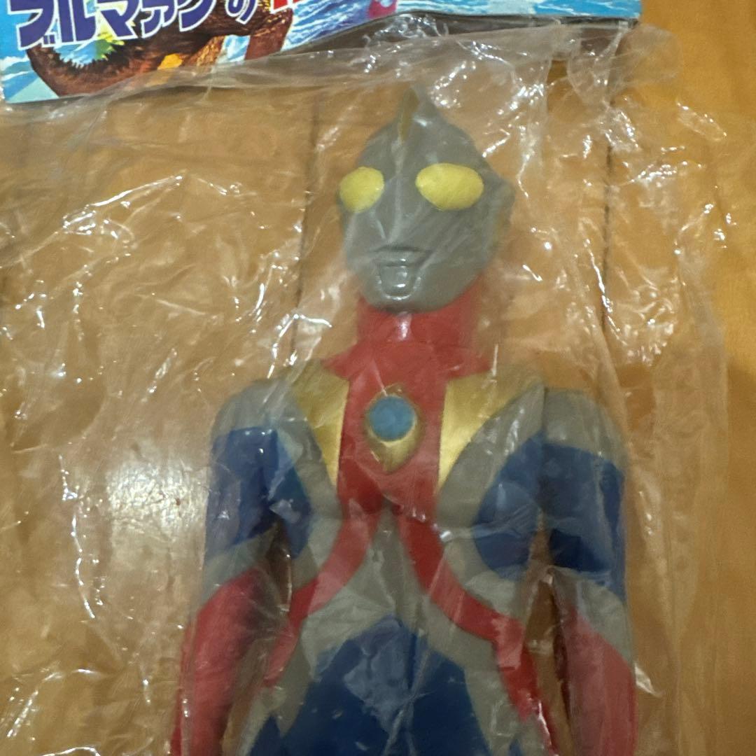 ウルトラマンコスモス　エクリプスモード　ブルマァク