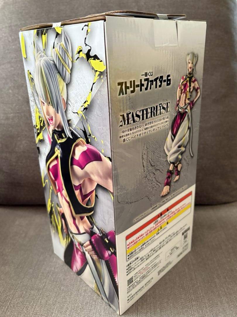 一番くじ ストリートファイター B賞ジュリ カラー2ver