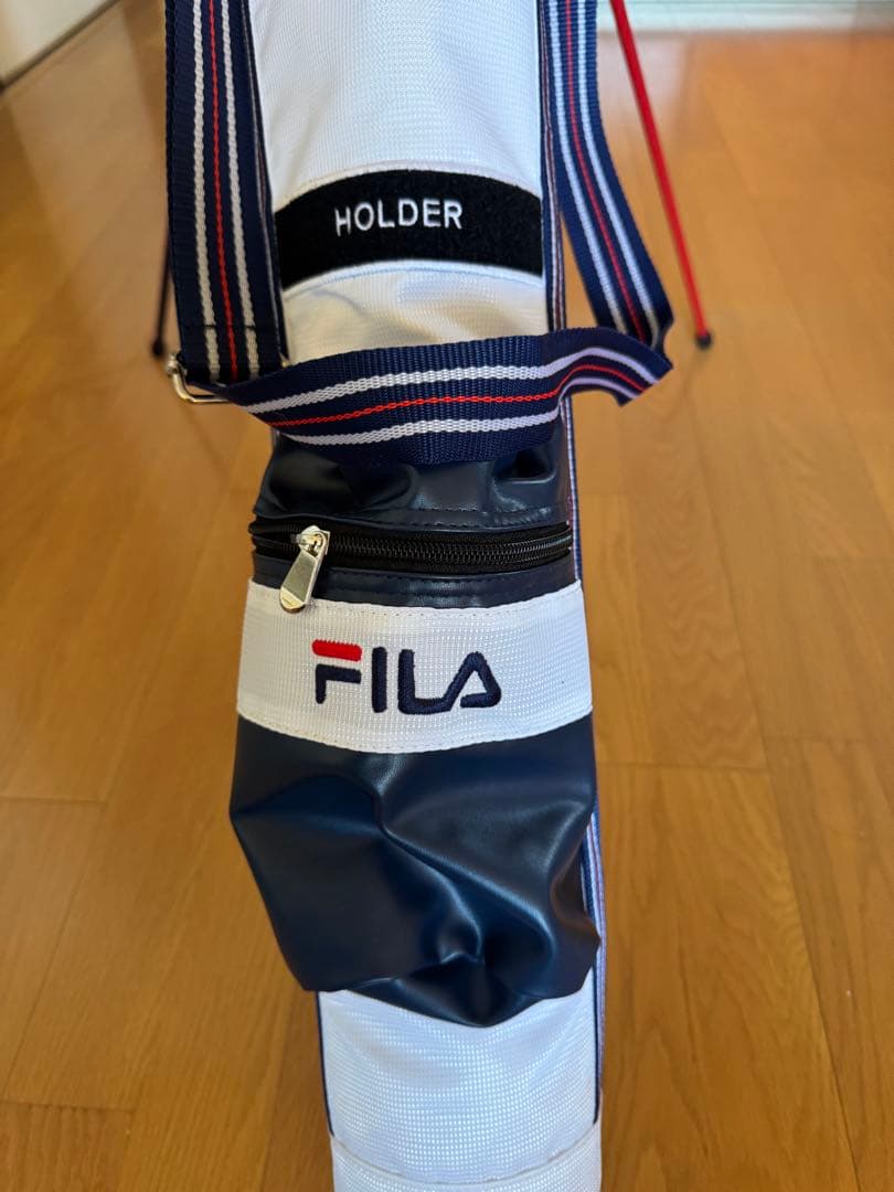 フィラ　FILA セルフスタンドクラブケース