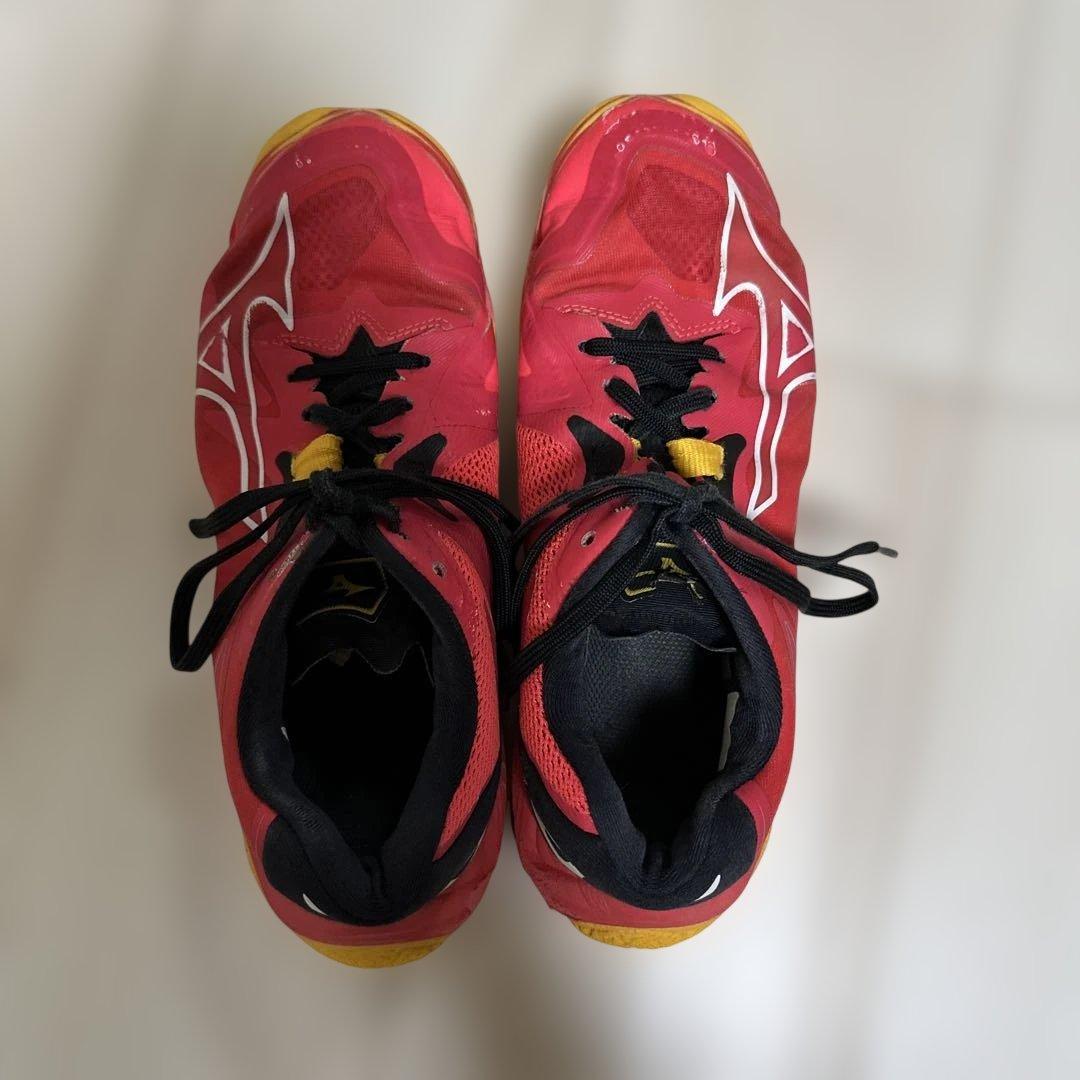 23.5 Mizuno バレーボールシューズ レッド/イエロー