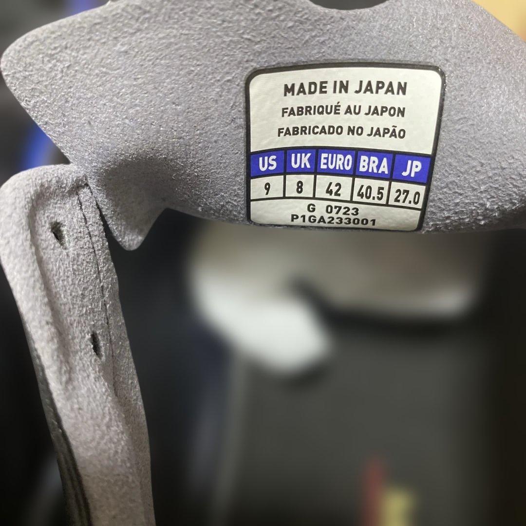 新品・送料無料 ミズノ サッカースパイク モレリアネオ4JAPAN 黒白27.0