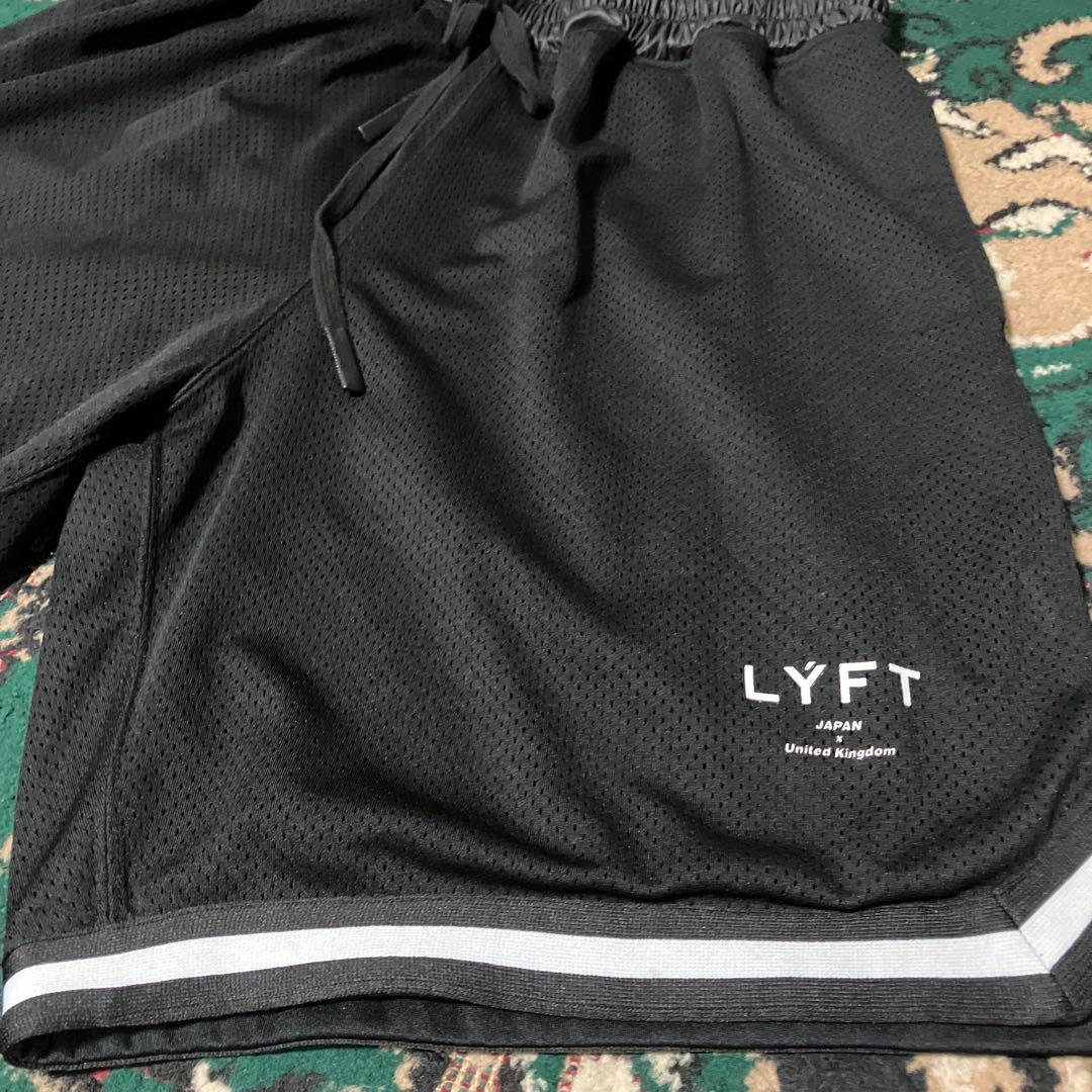 LYFT メッシュ　L バスケットボールショーツ　ハーフパンツ