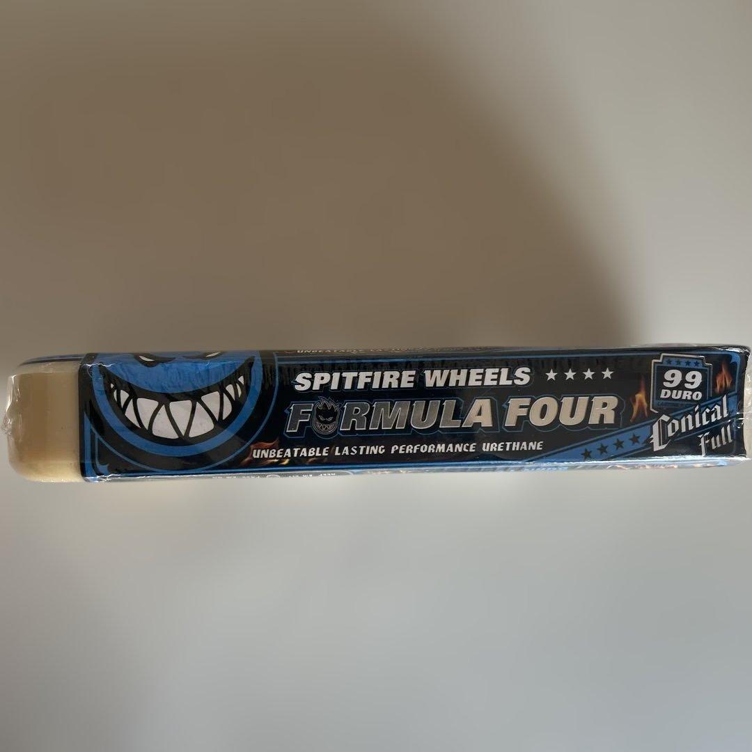 SPITFIRE FORMULA FOUR 99A スケートボードウィール
