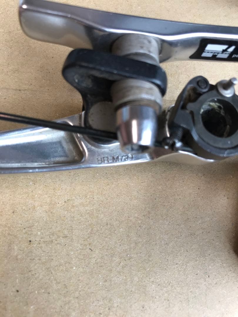 Shimano XT VブレーキBR-M739 1台分