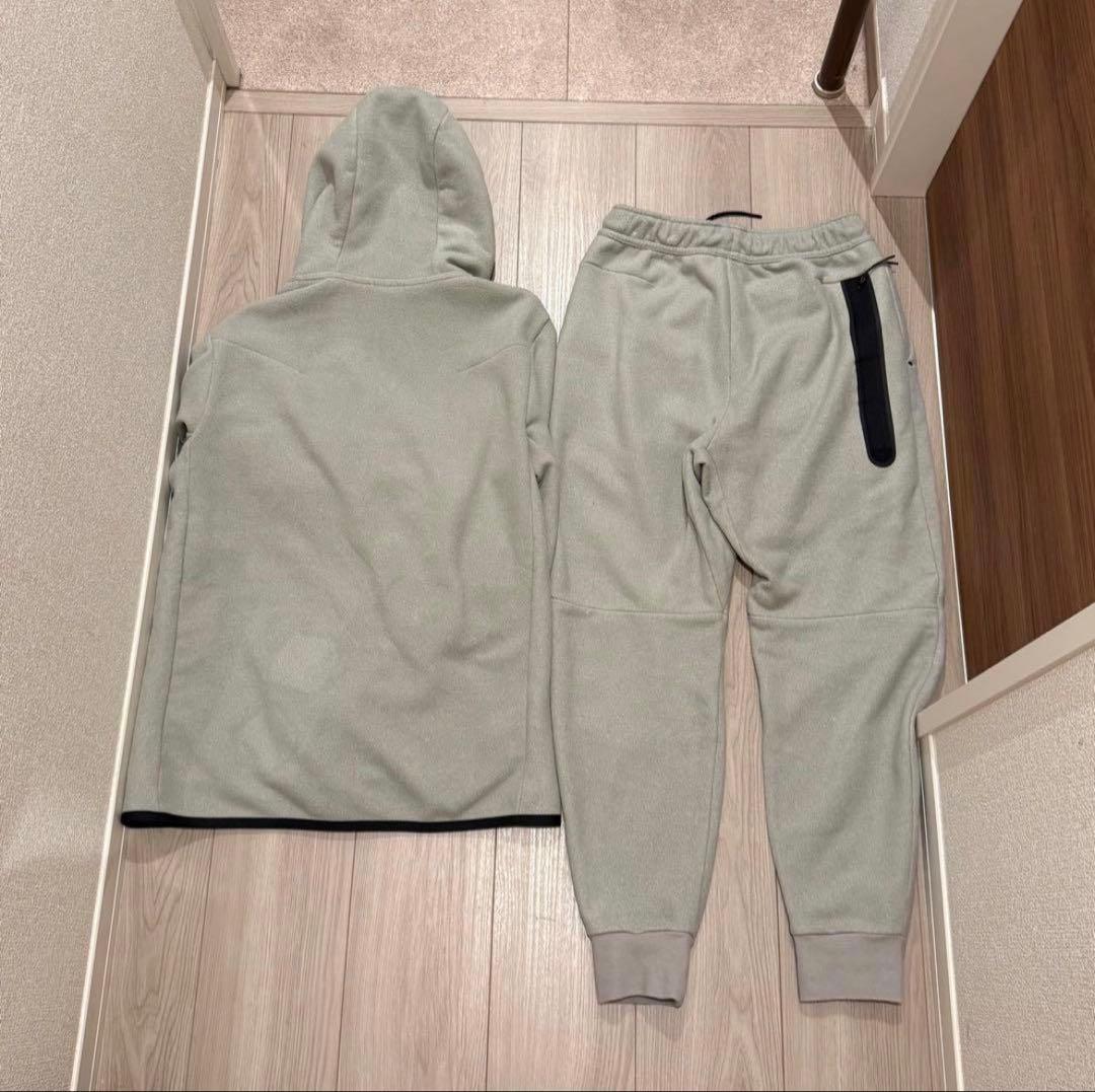 NIKEテックフリース