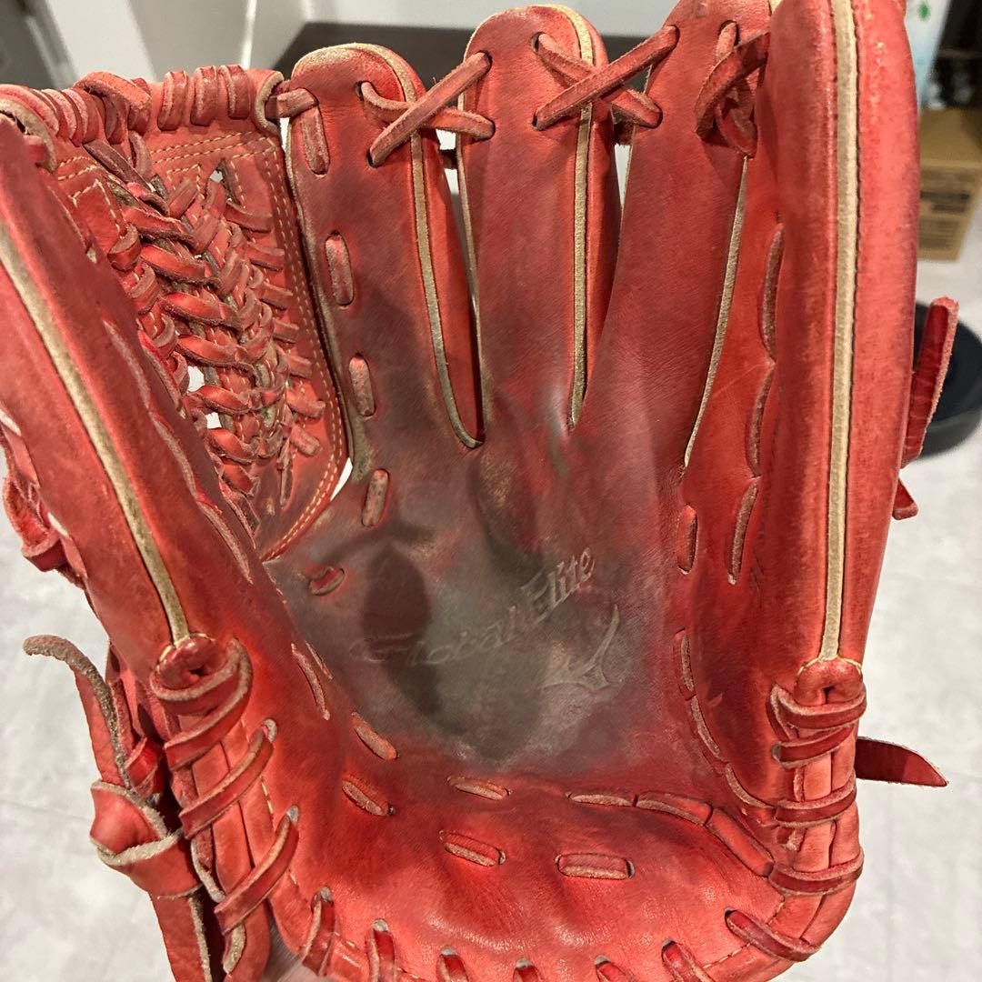 Mizuno Global Elite レッド 硬式グローブ オールラウンド用
