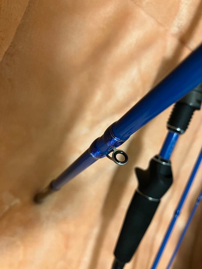 Abu Garcia STCC-704LT-SB ルアーロッド ケース付き