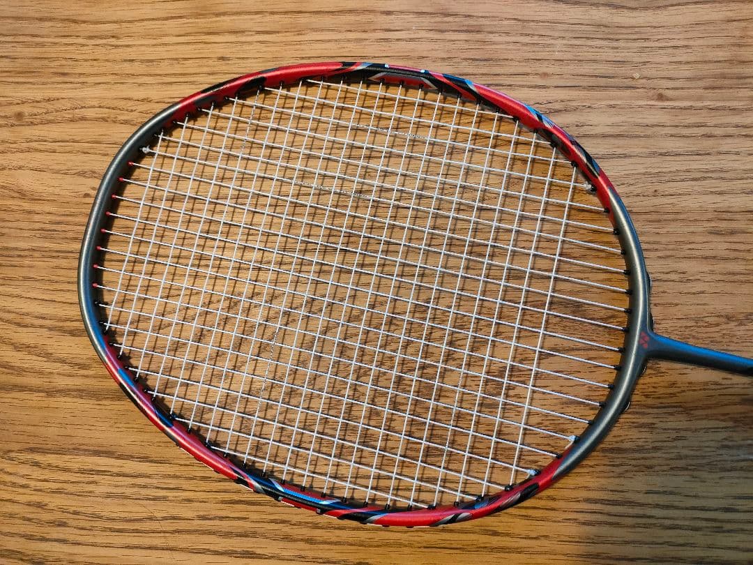 【美品】Yonex アークセイバー11 Pro バドミントンラケット