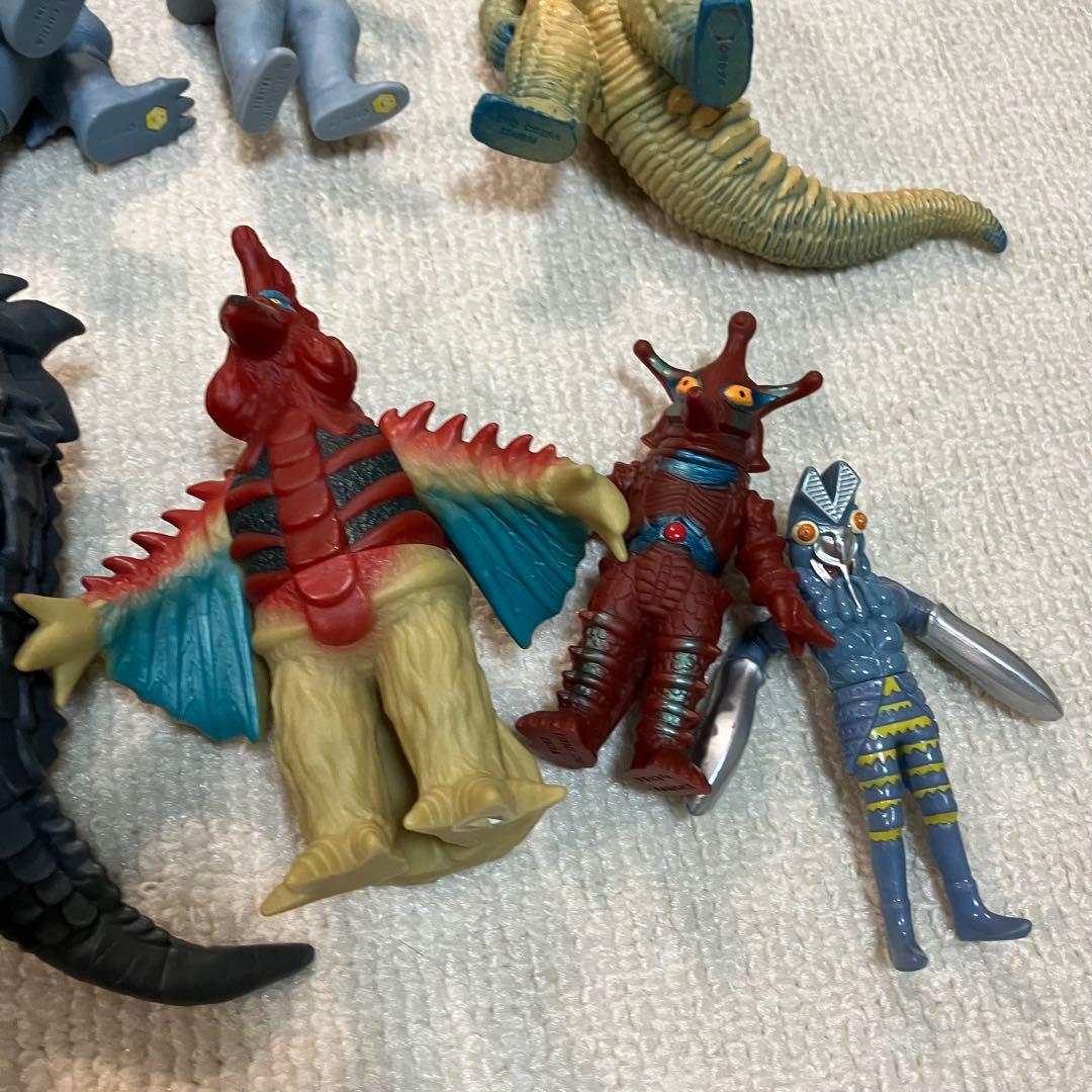 【まとめ売り】ウルトラマン怪獣超獣ソフビ22体　平成後半　おもちゃ玩具円谷英二