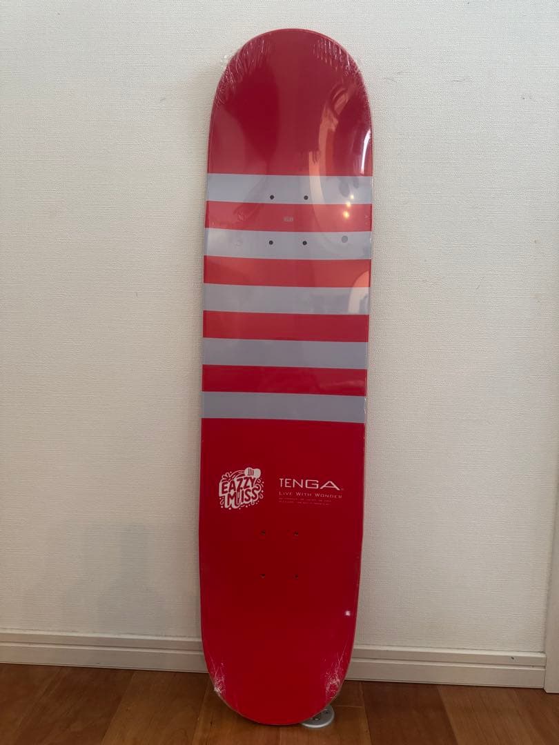 8.0 easymiss×TENGA コラボ　スケートボードデッキ
