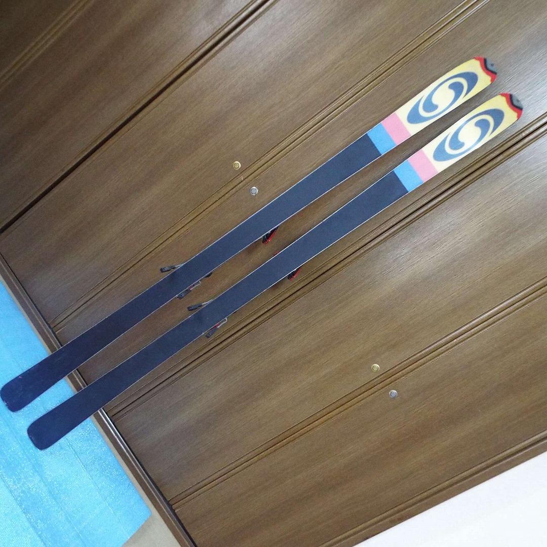 美品　純GS競技用　SALOMON EQUIPE10 2V 180cm-1/2