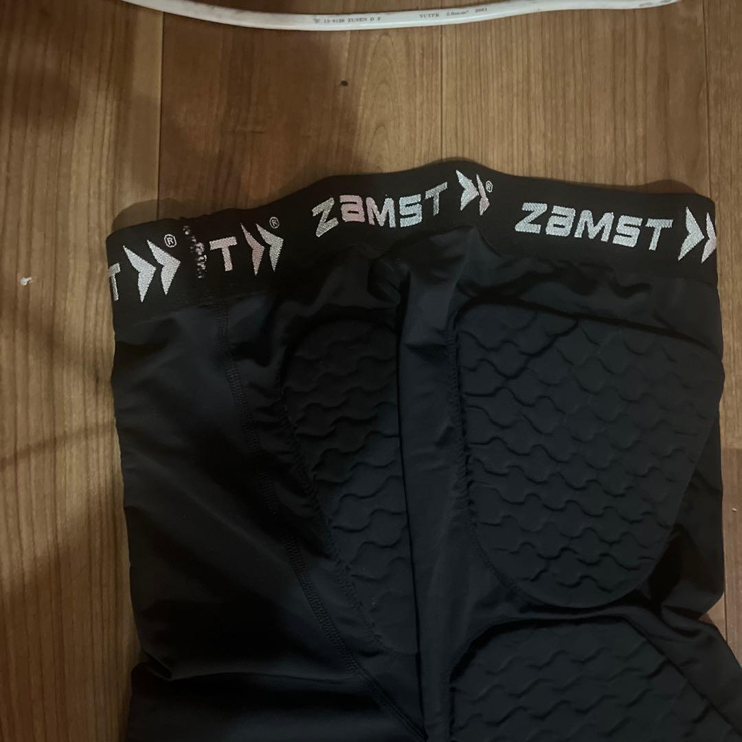 ZAMST スポーツパンツ パット付き 黒色