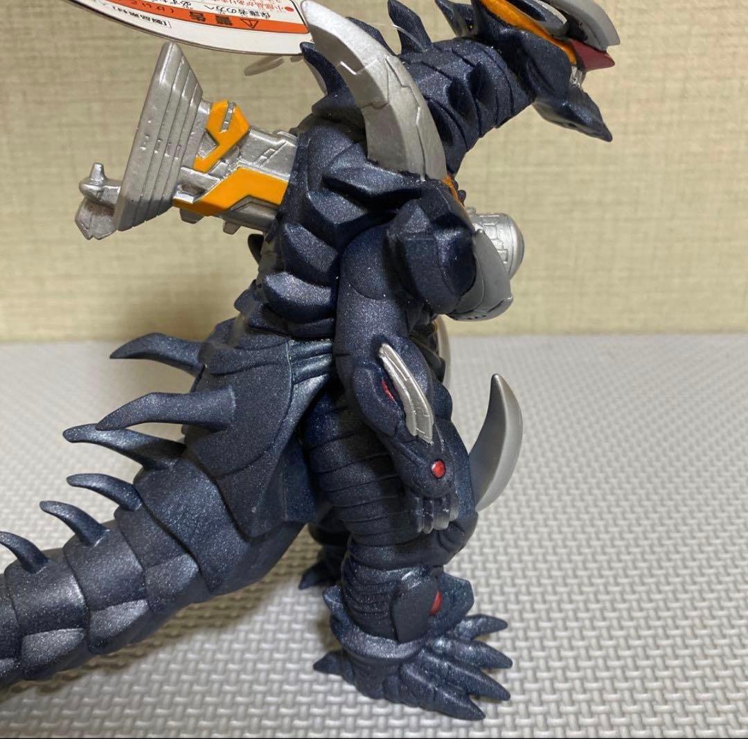「新品］ウルトラ怪獣シリーズDXシリーズ　ビクトルギエル　ソフビフィギュア
