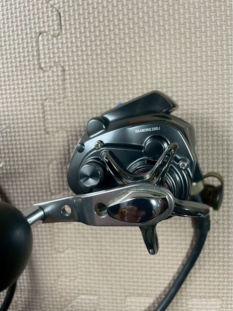 【ジャンク品】DAIWA ダイワ シーボーグ　200j 右ハンドル