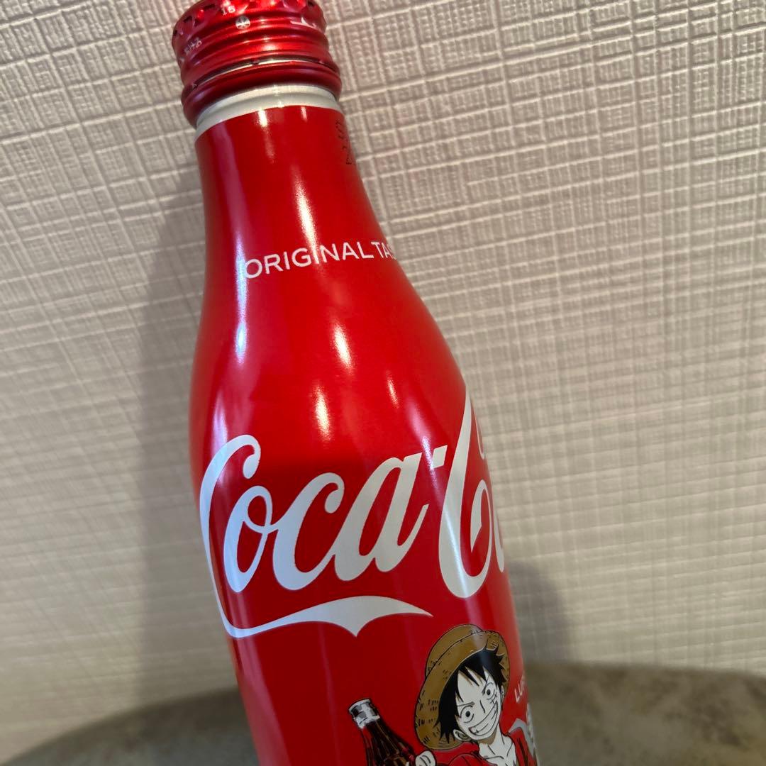 ③ワンピース　Hello, ONE PIECE コカコーラ　缶バッジ