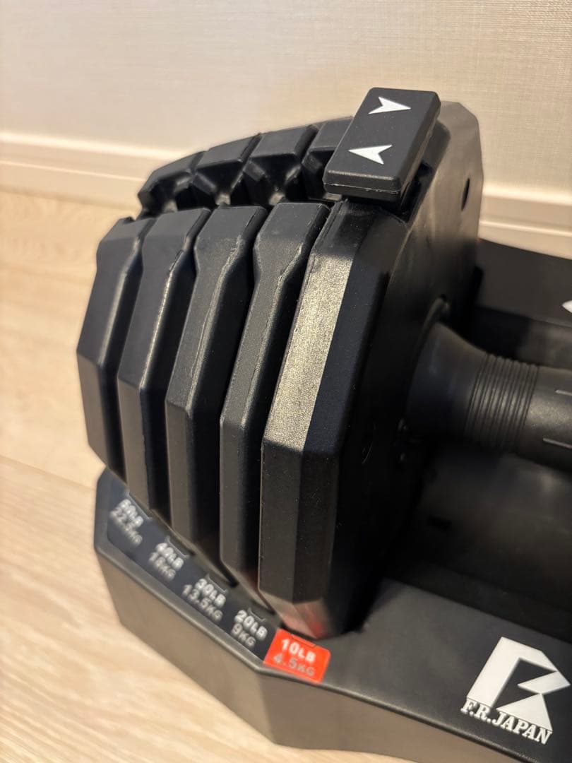 F.R.JAPAN 可変式ダンベル 22.5kg 50LB 専用台座付き