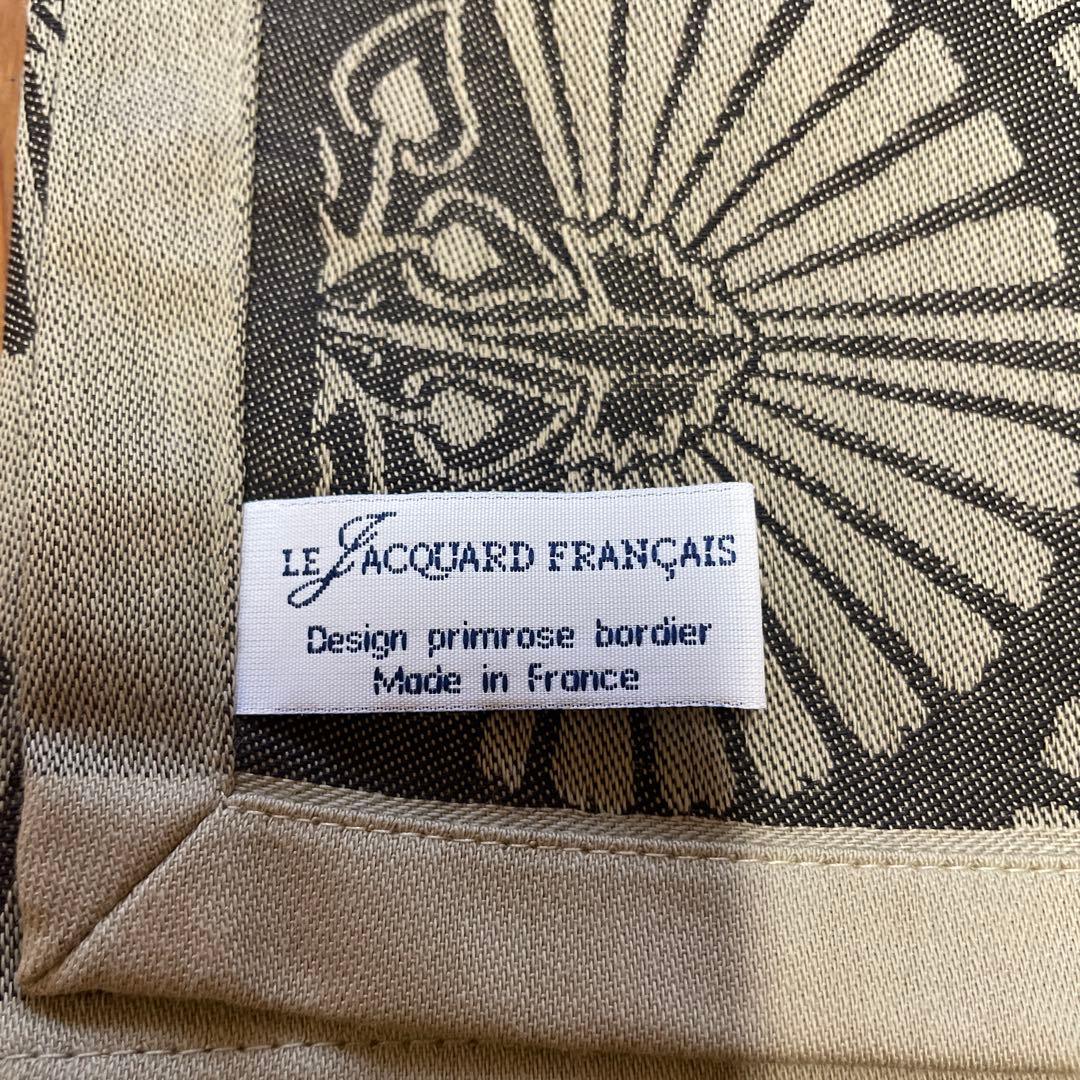 ルジャカール・フランセLE JACQUARD FRANCAIS テーブルセンター
