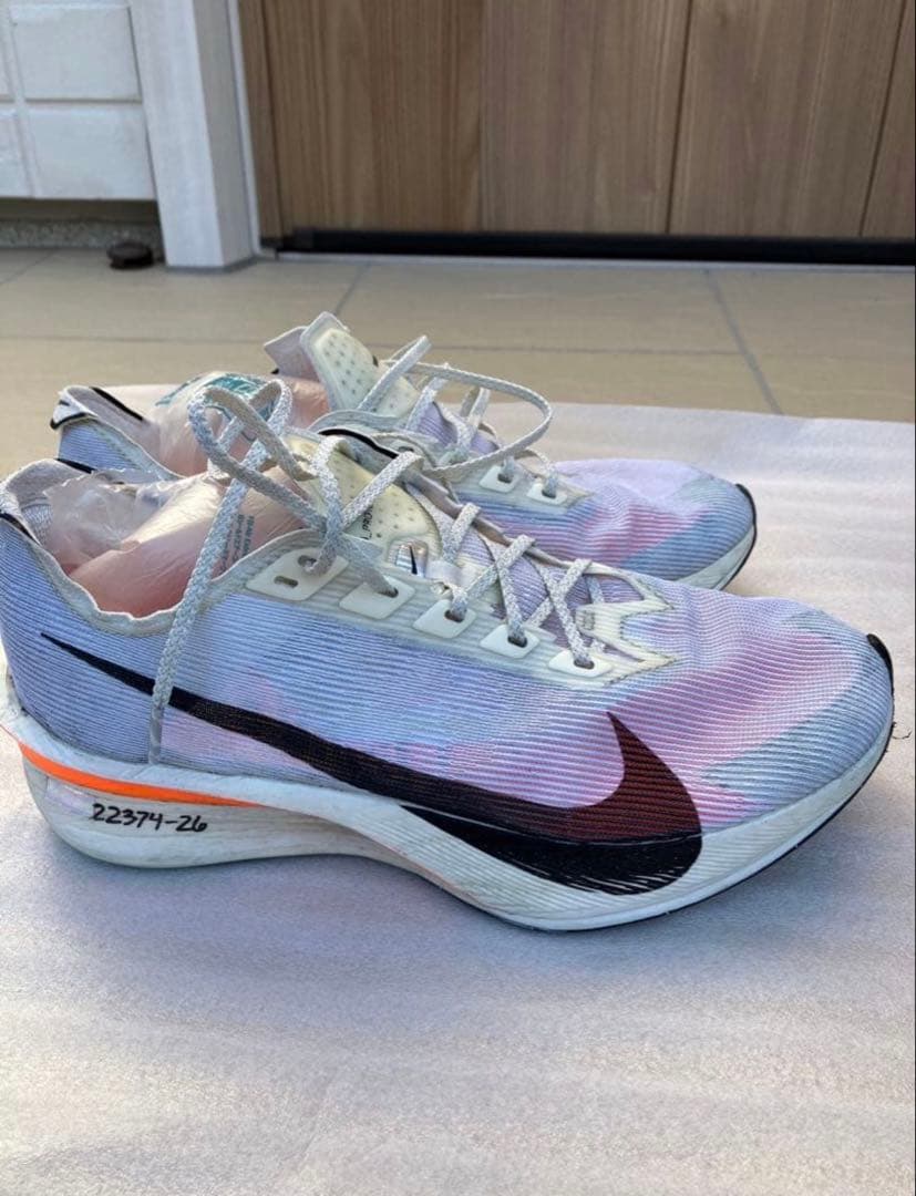最終価格 NIKE ナイキ　ヴェイパーフライ4 25.5cm