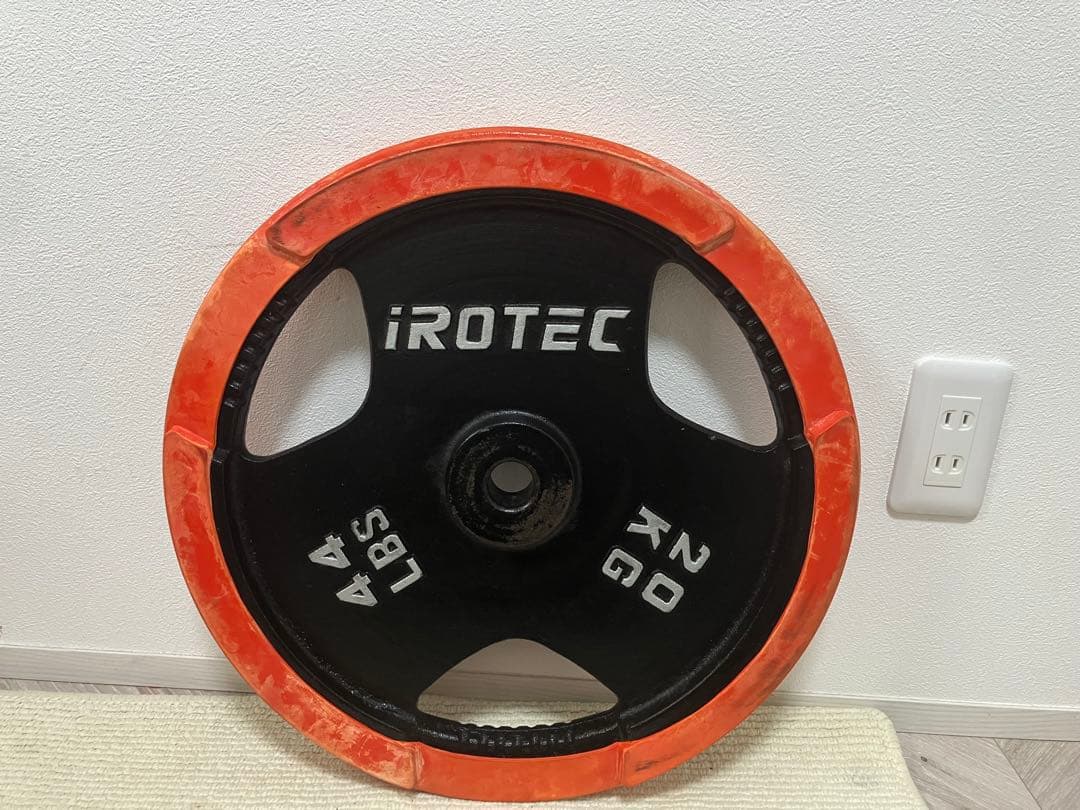 早い者勝ち　IROTEC（アイロテック） プレート20KG 1枚　①