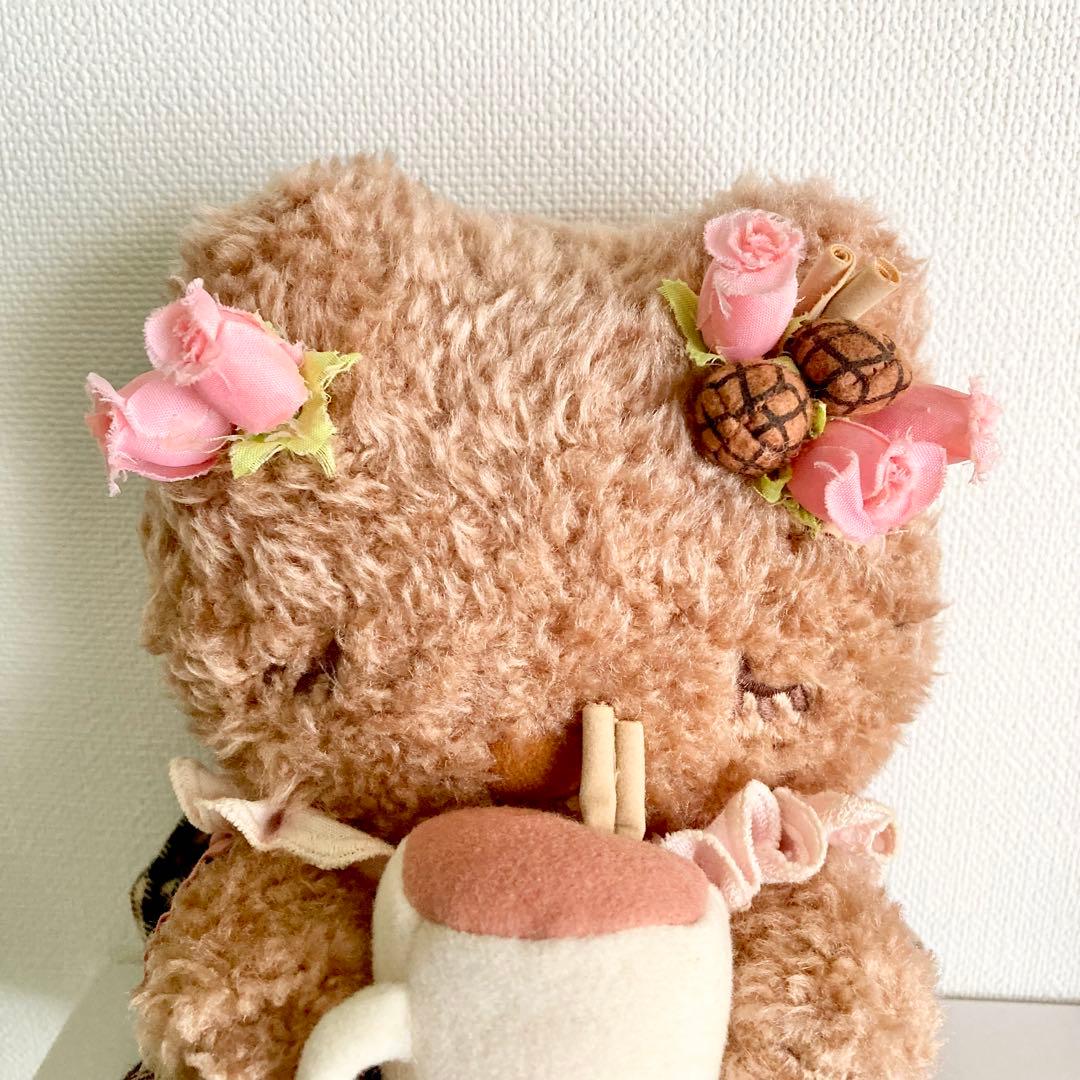 サンリオ　ハローキティ ぬいぐるみ　ブラウン