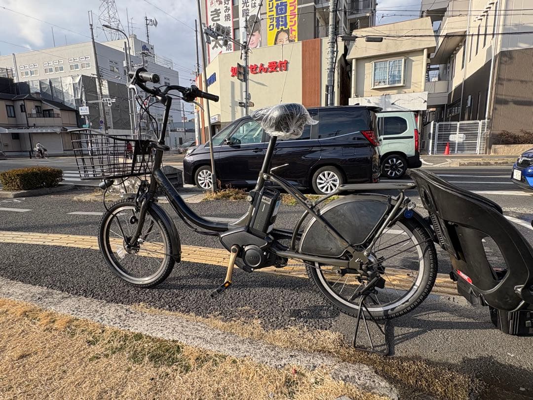 中古20㌅ブリヂストン電動アシスト自転車　8.7Ah 大阪　054