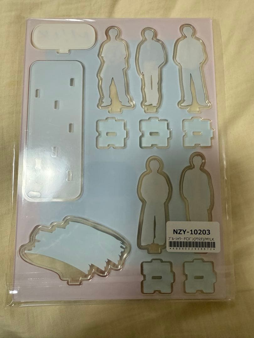 M!LK ブルーシャワー アクリルスタンド