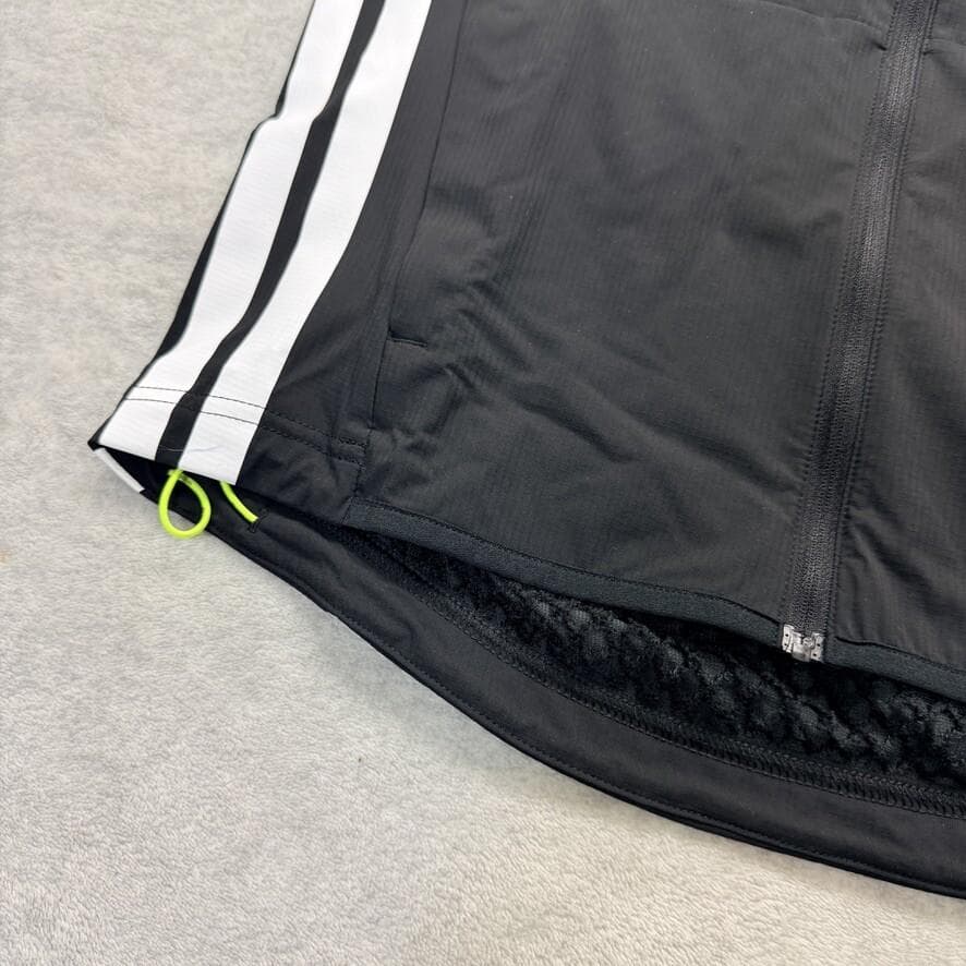 Mサイズ 新品 adidas ADIZERO ランニング ベスト