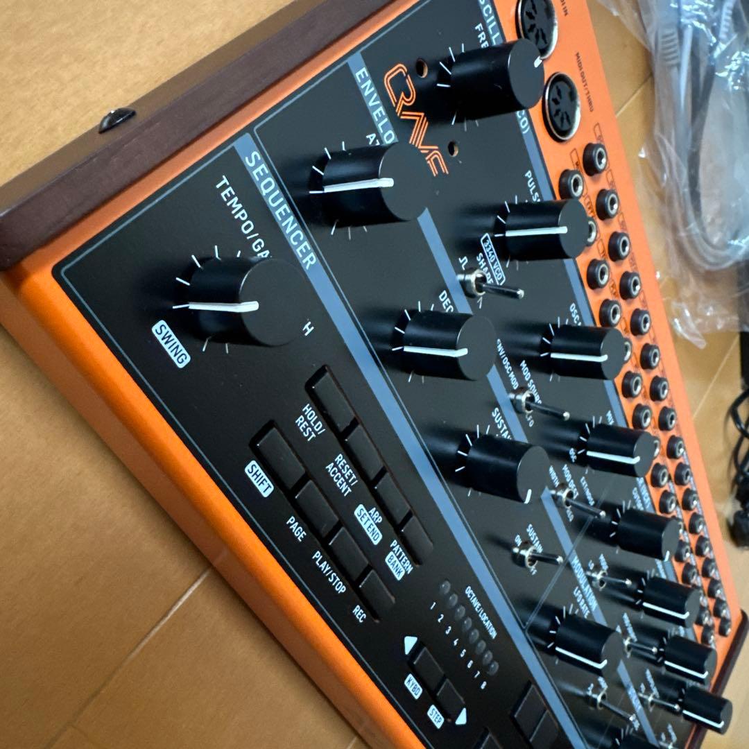 鍵盤楽器 behringer crave