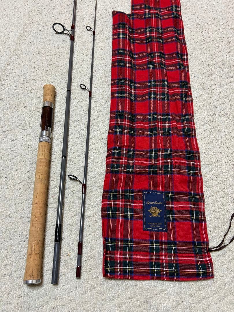 ザウルスボロントラウトスピン 82H未使用品