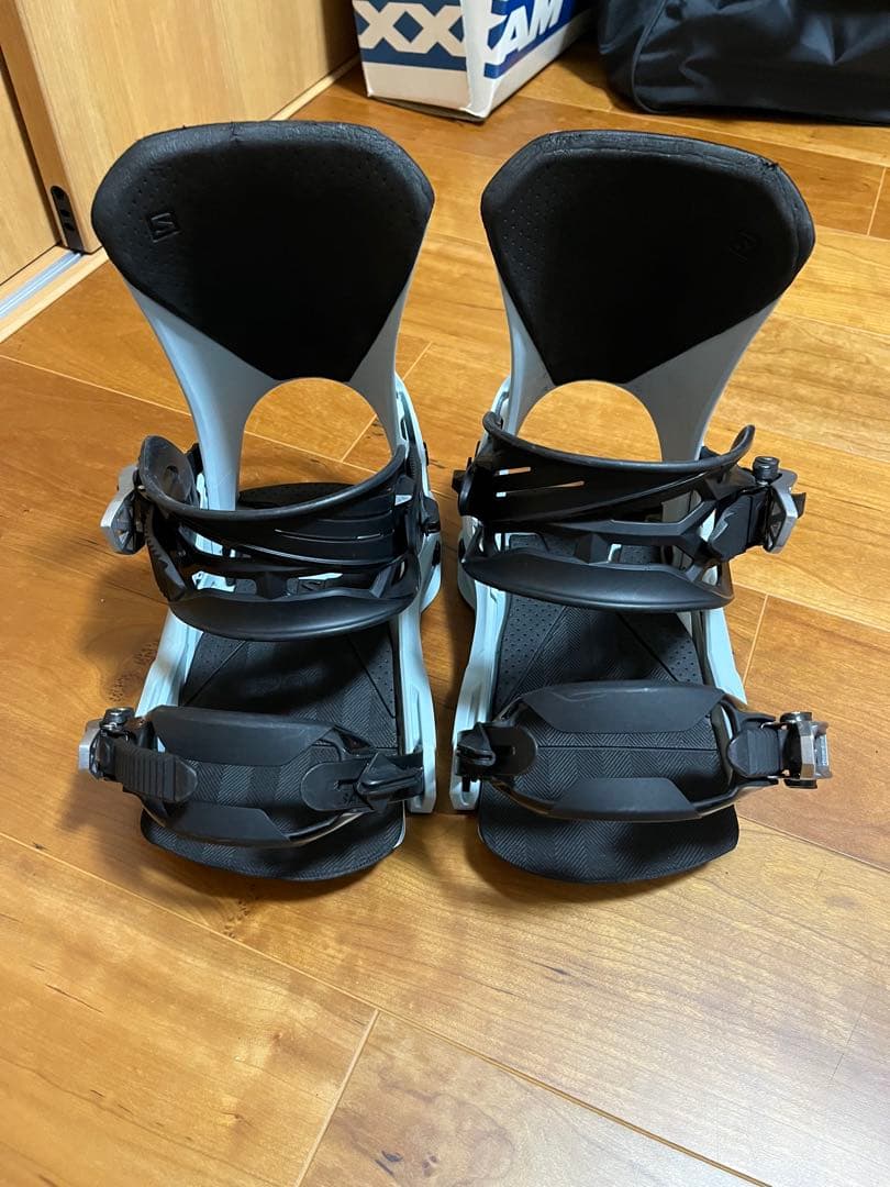 Salomon スノーボードビンディング ディストリクトM