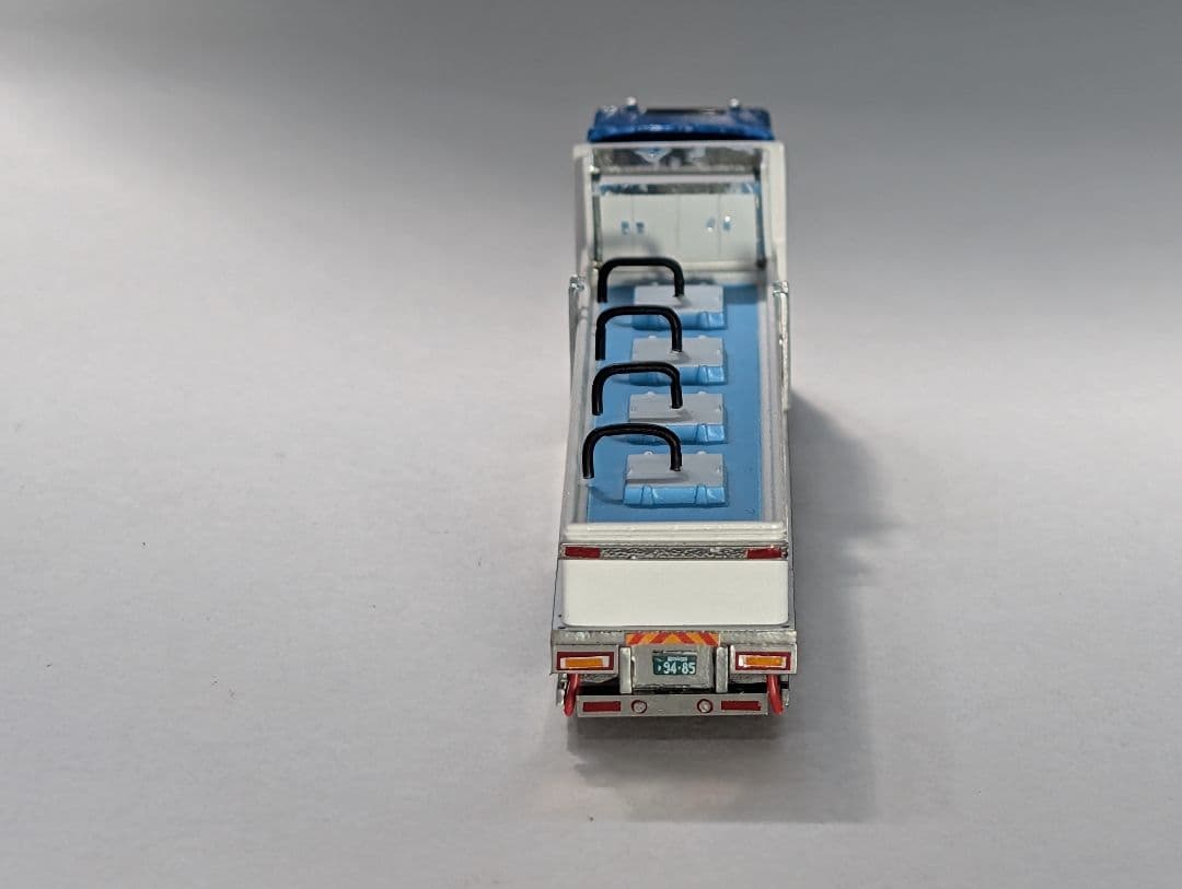 T*H様 トミーテック　トラックコレクション　改造　スカニア　活魚車　デコトラ