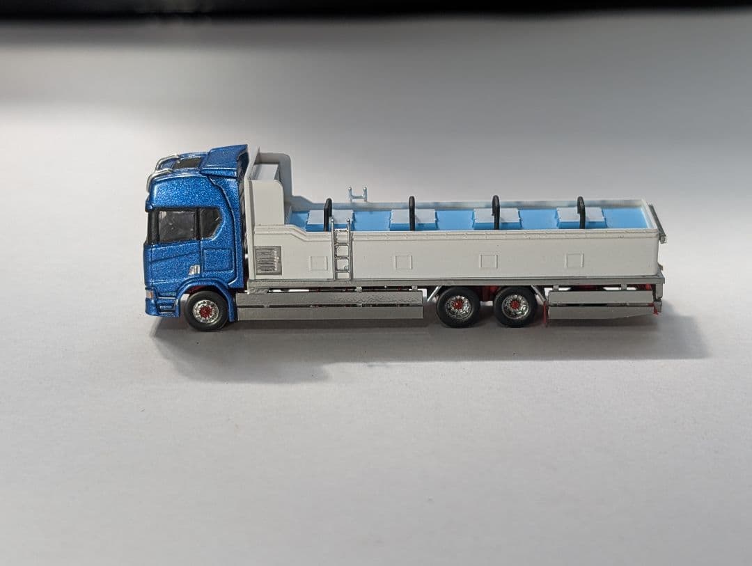 T*H様 トミーテック　トラックコレクション　改造　スカニア　活魚車　デコトラ