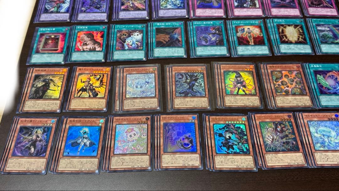 遊戯王　limit over collection the heroes