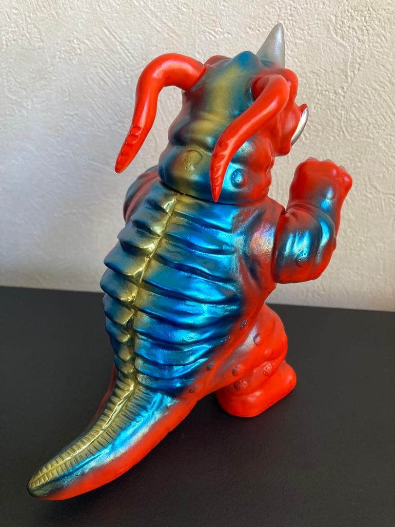U.S.TOYS ウルトラ怪獣ソフビ ウルトラマン /SBDXネロンガ(レッド)