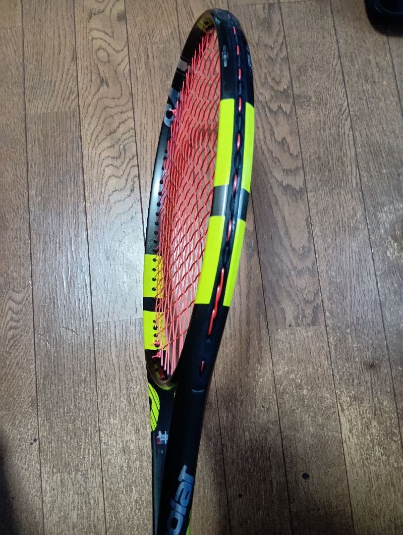 【美品】BabolatPureAeroVS(2020モデル)