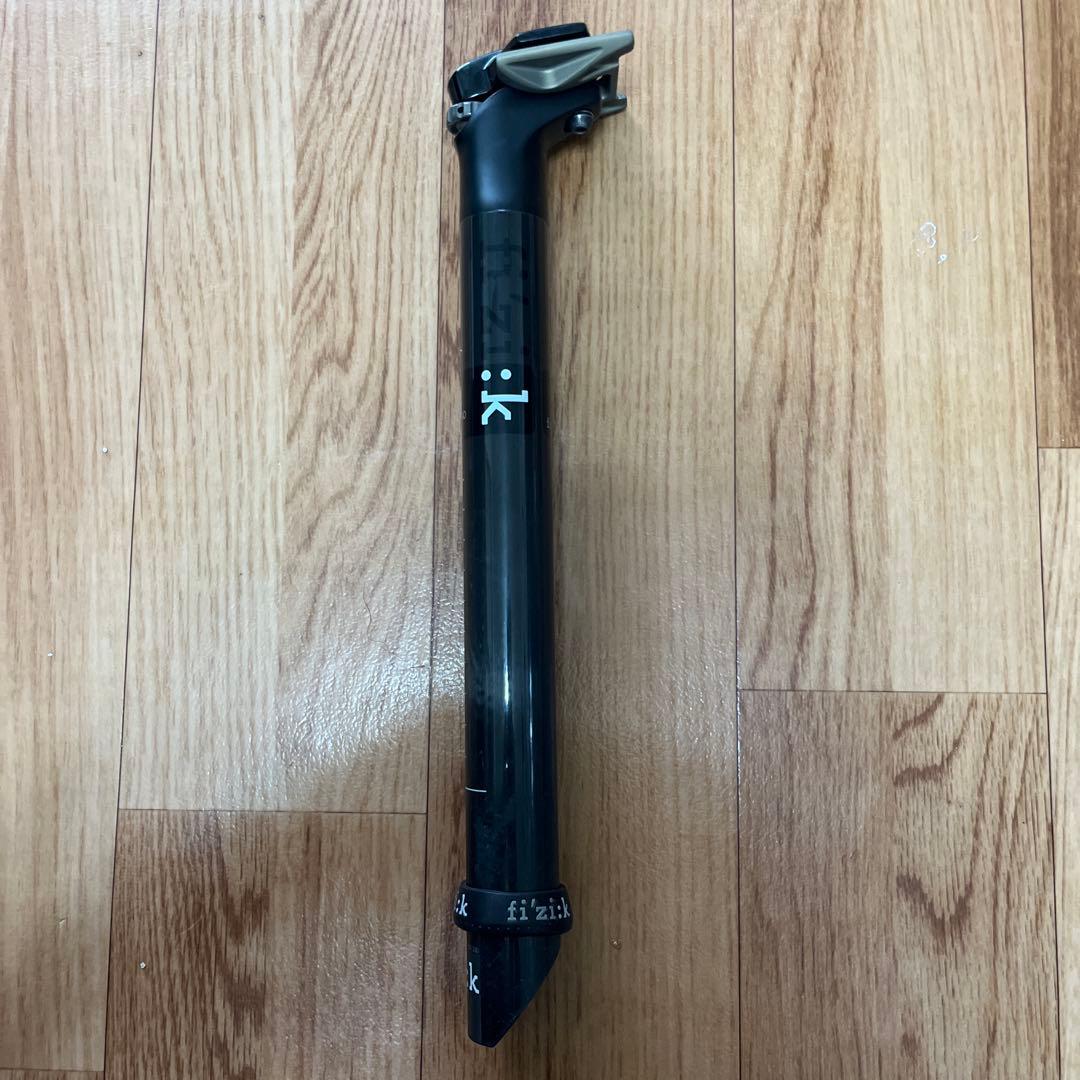 fizik フィジーク　カーボンシートポスト シラノR1 31.6×330mm