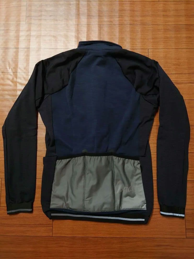 【新品未使用】isadore ロングスリーブジャージ　size XS