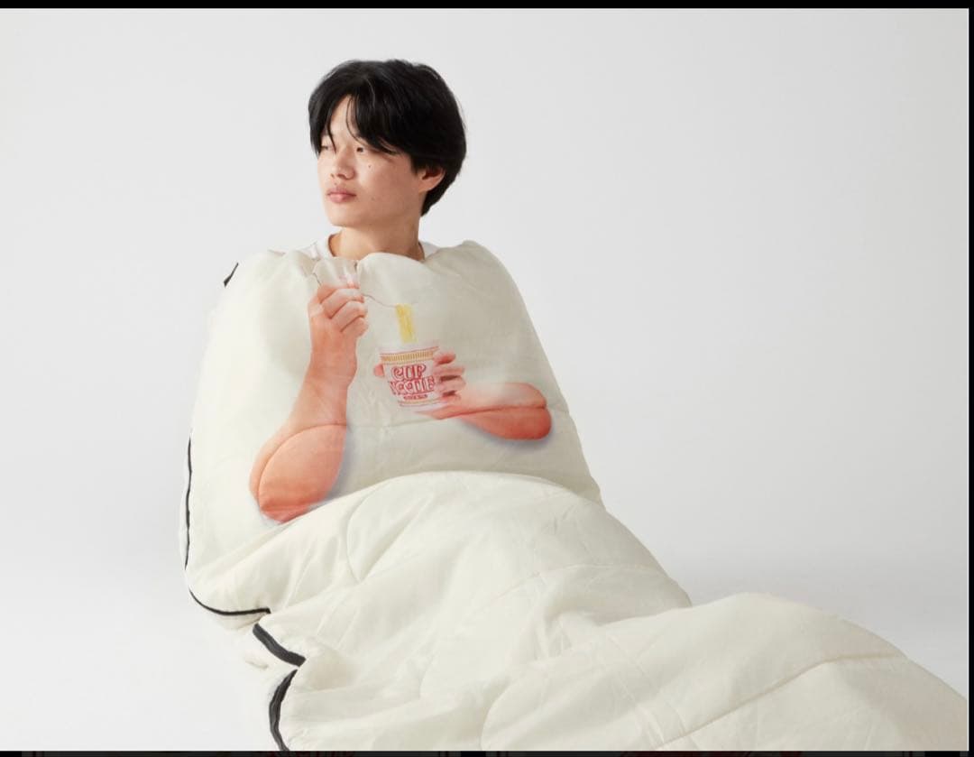 カップヌードル 食ってる風寝袋 非売品 アウトドア キャンプ 懸賞 シェラフ