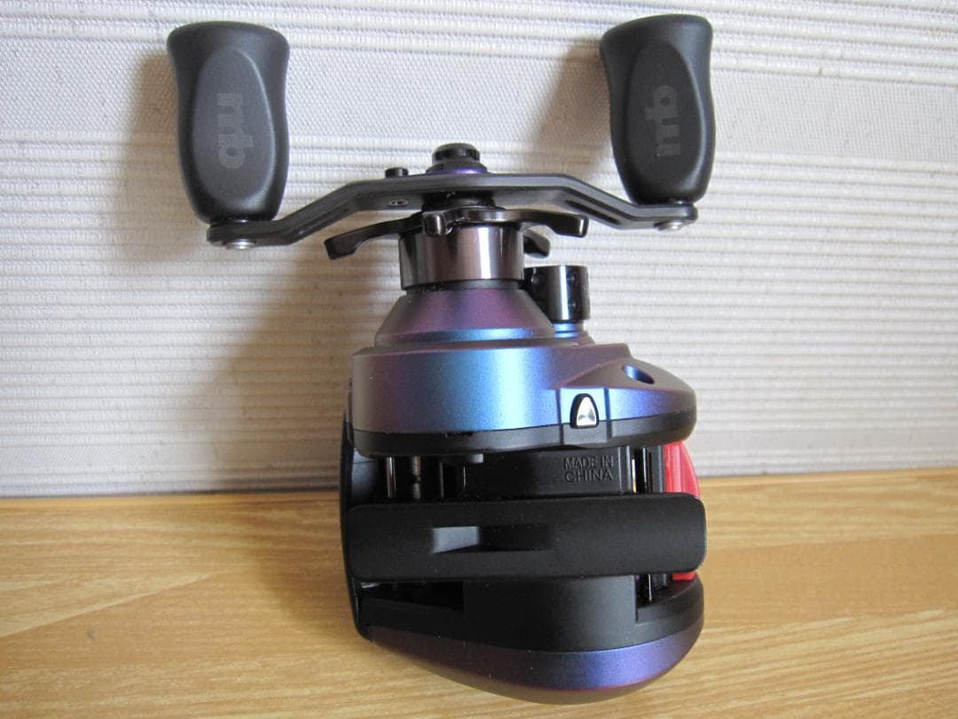 MEGABASS　RETGRAPHFⅢ　１０L　LIMITED