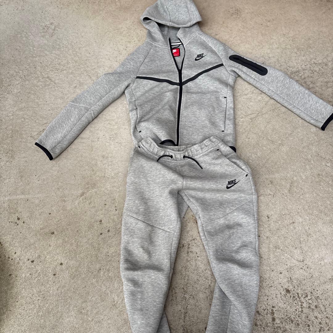 NIKE テックフリース　セットアップ　キッズサイズ150