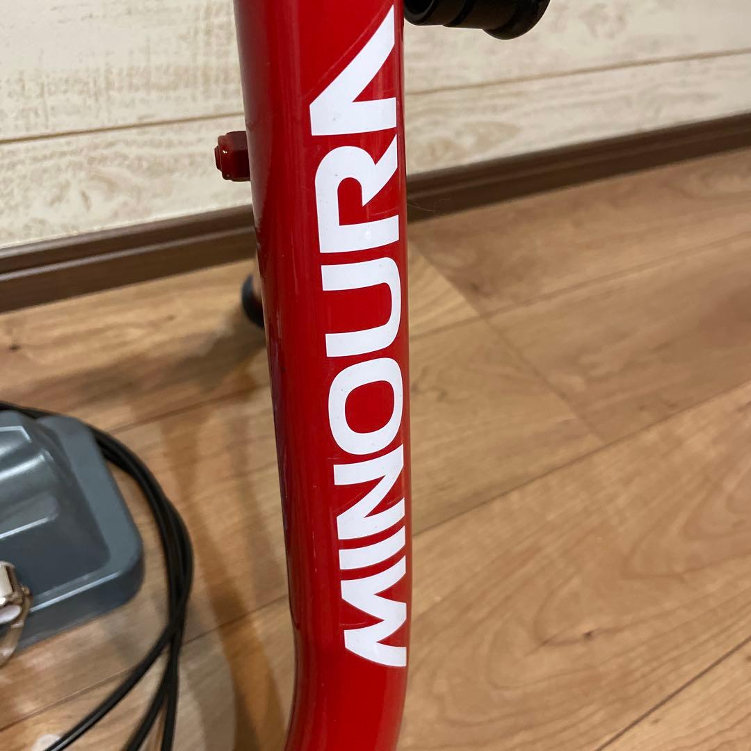 MINOURA 固定ローラー レッド