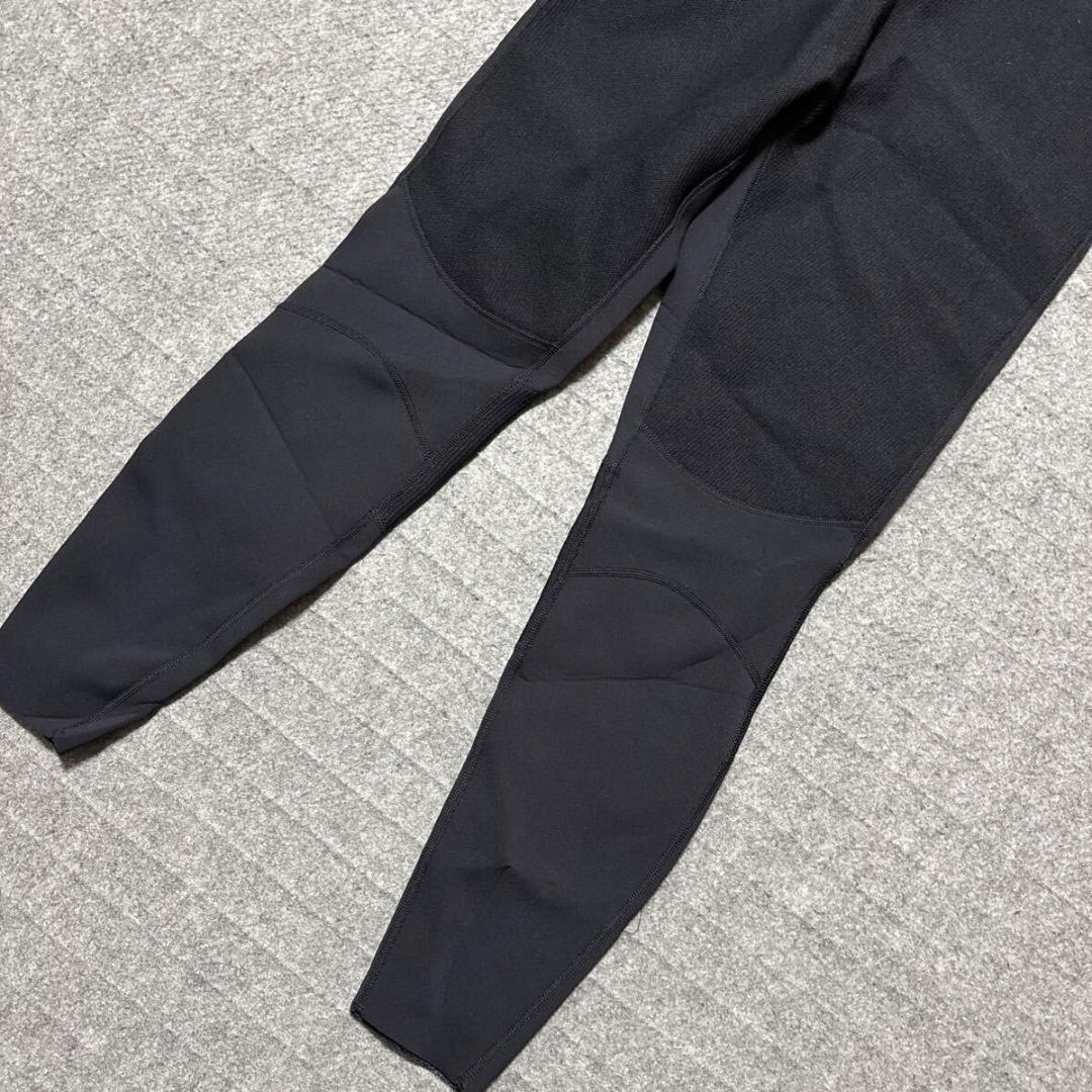 XSサイズ ★新品 ヘリーハンセン ウエットスーツ HH81720 併⑧