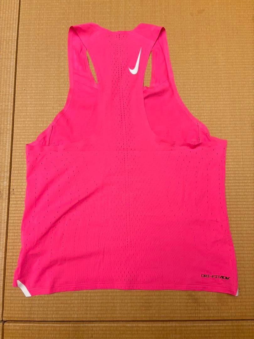 NIKE エアロスイフト　Lサイズ