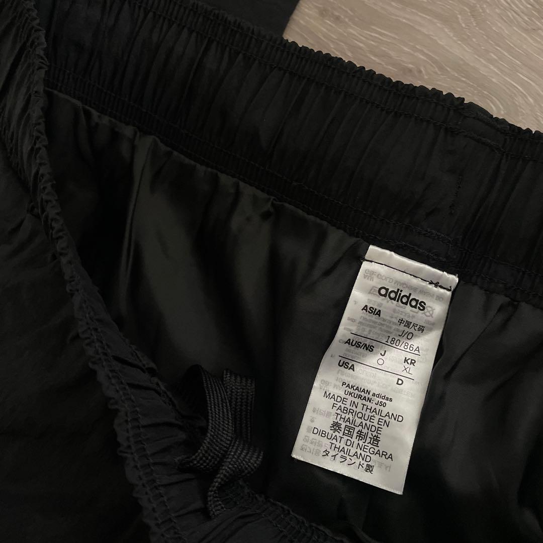 adidas ブラックジャージ上下セット