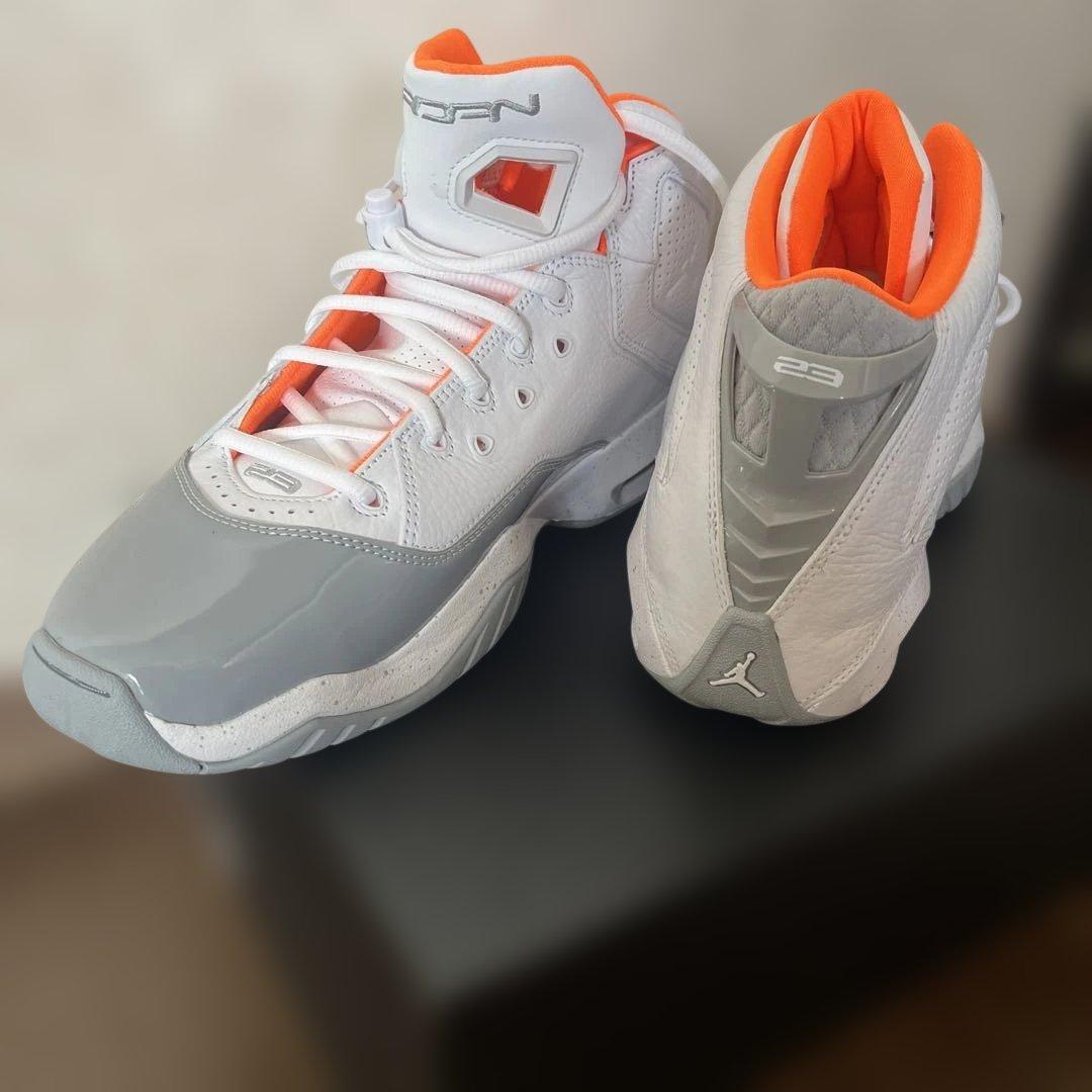 NIKE Jordan メンズバスケットボールシューズ 白 【新品未使用】