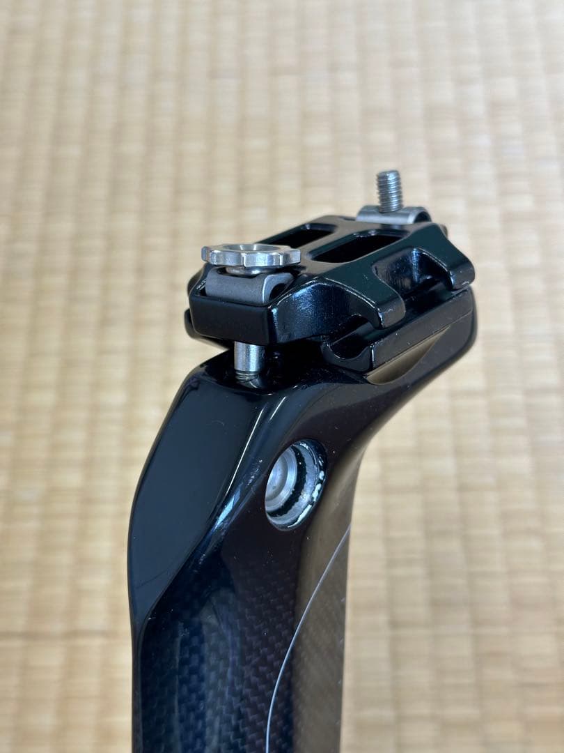 ブリジストンTR9 シートポスト 25mmオフセット